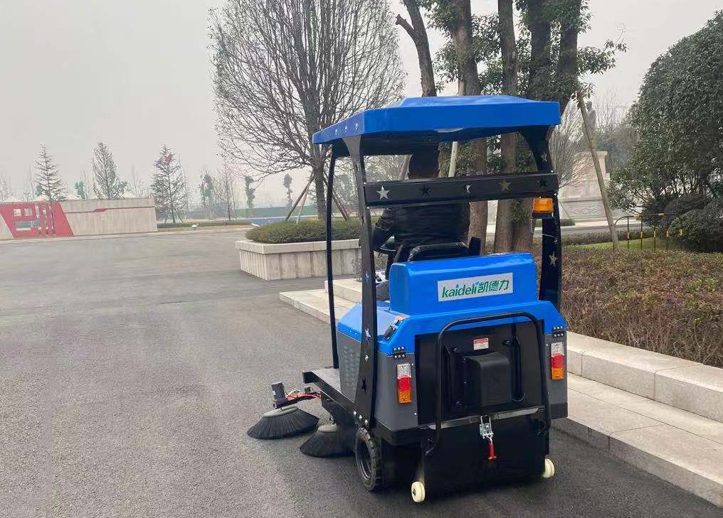 校园清洁适合使用好色先生tv视频下载